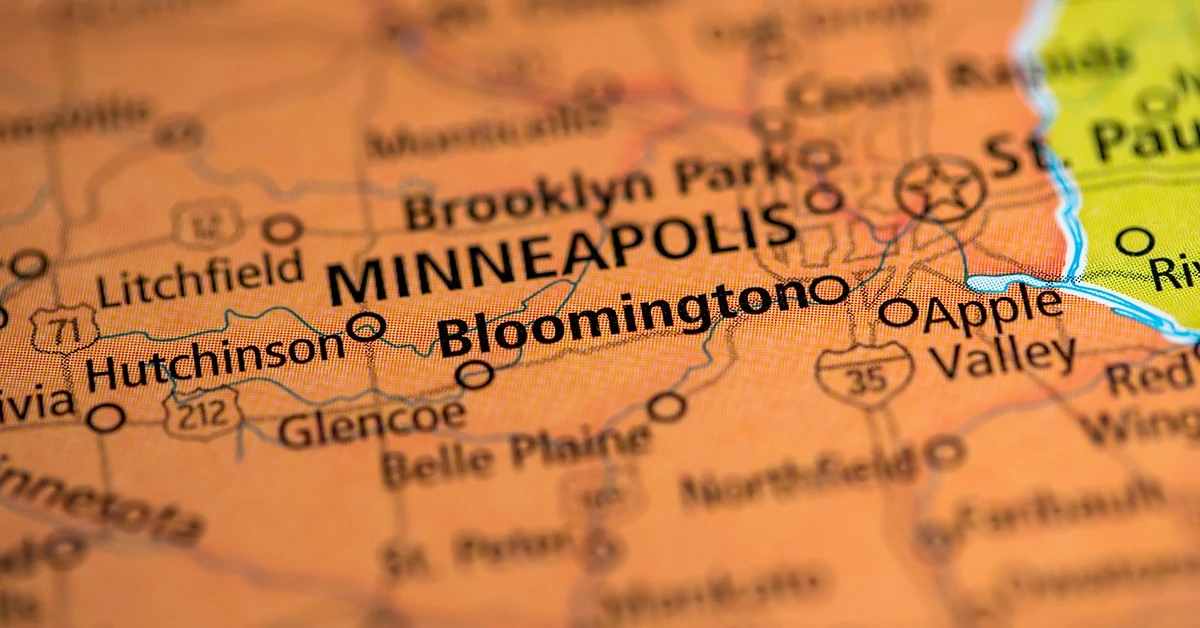 Bloomington, MN has easily accessible by highway with a major airport nearby