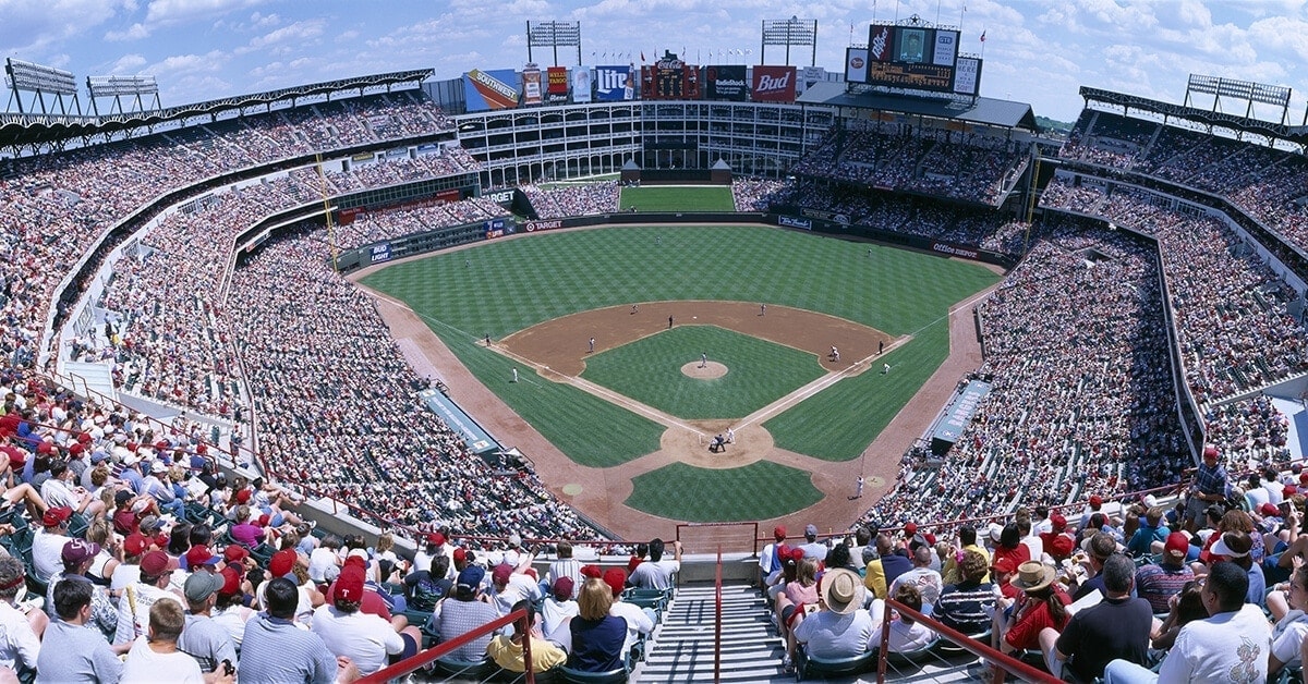 Sprawling city with countless entertainment options in Dallas, TX