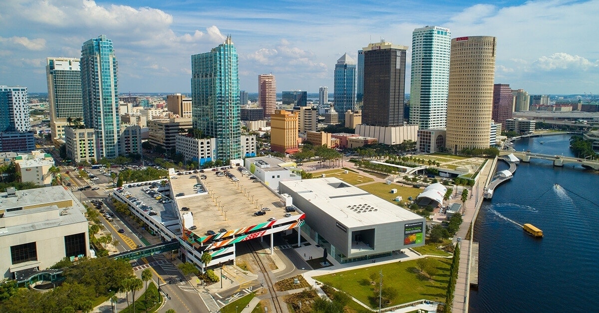 Sprawling city with an array of transportation options in Tampa, Florida
